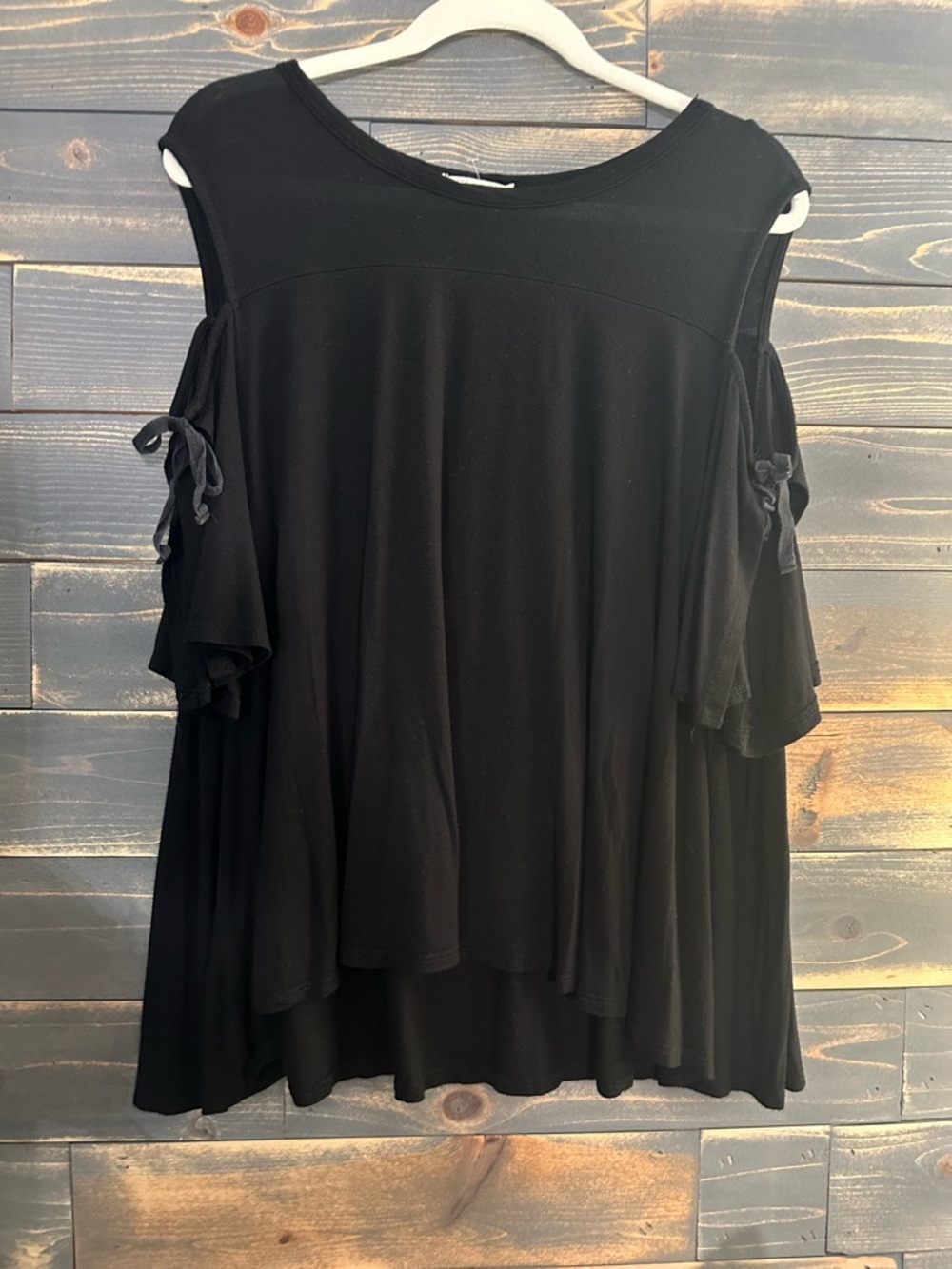 pebble and stone Black Cold-Shoulder Tunic with Tie Sleeve Detail